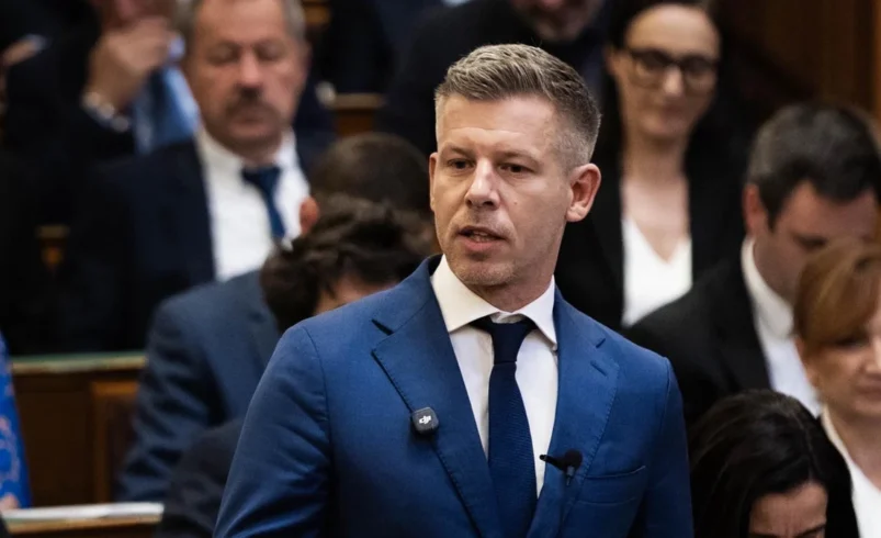 Петер Мадяр намали заплатата си наполовина
